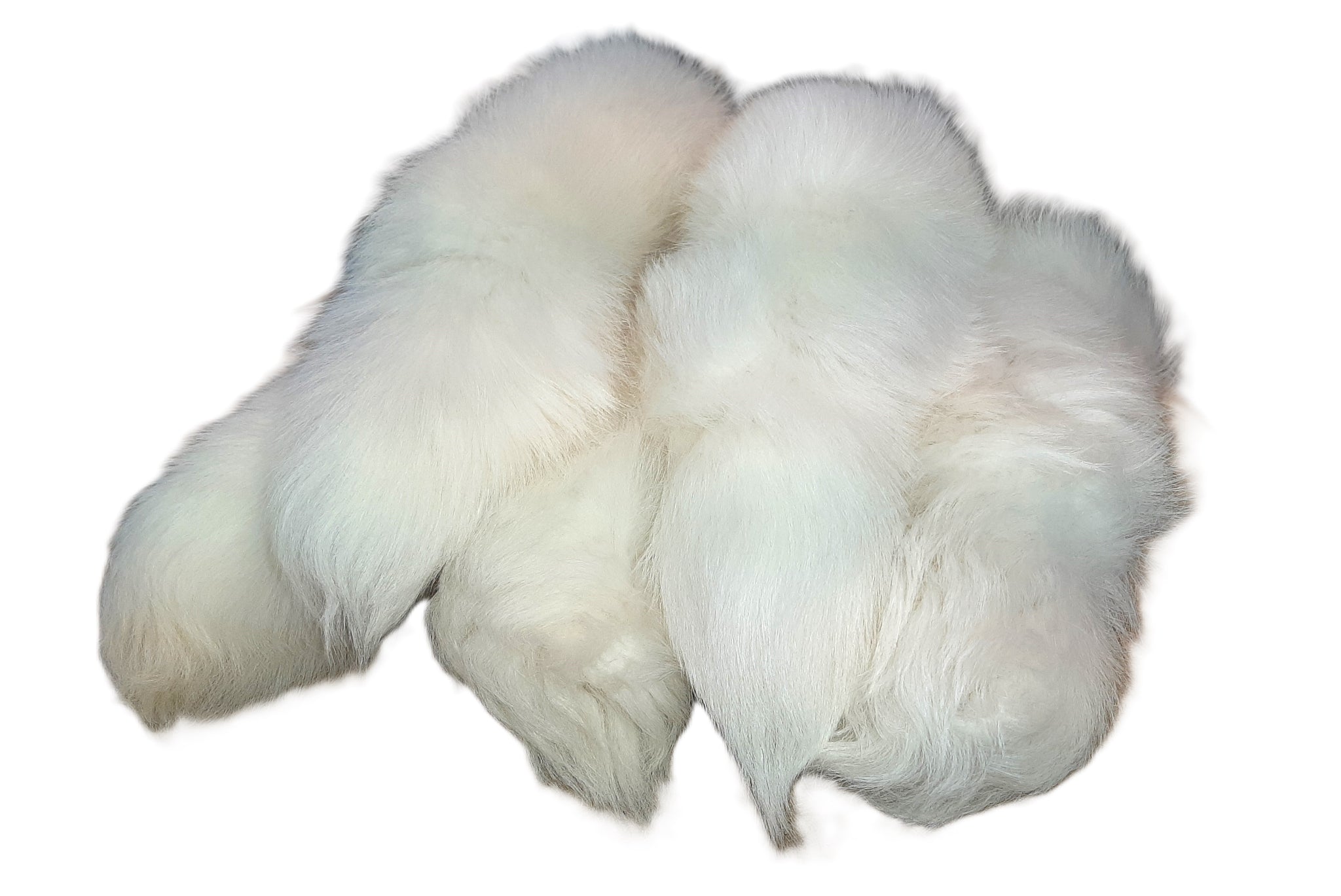Snow White Fox Tail – Dakotaline Furs